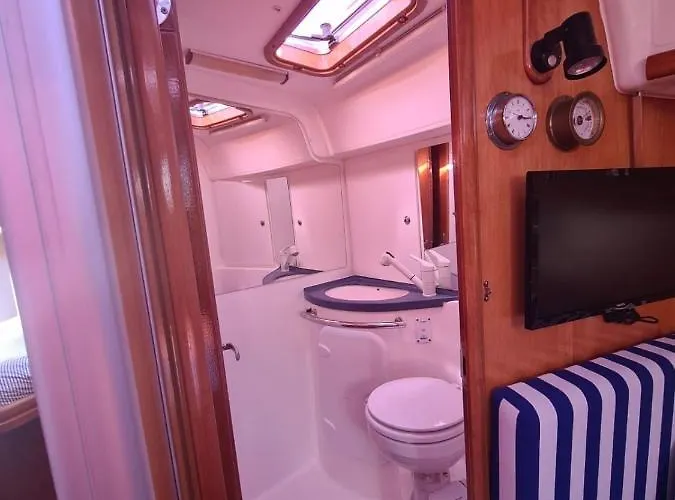 Barco Puravida Πλωτό κατάλυμα