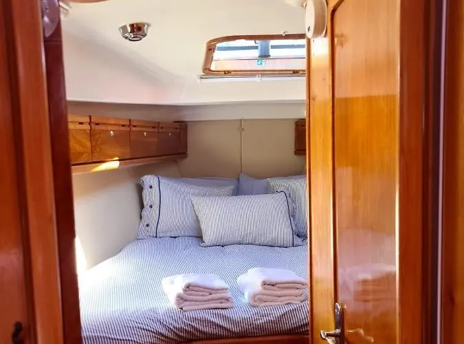 Barco Puravida Πλωτό κατάλυμα