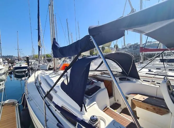 Barco Puravida Πλωτό κατάλυμα Βίγκο