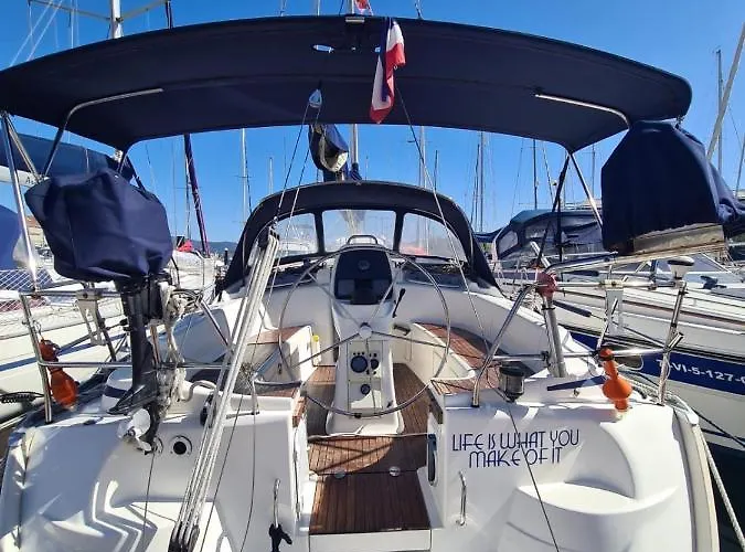 Barco Puravida Πλωτό κατάλυμα